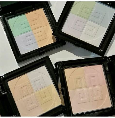 PRISME LIBRE COMPACT POWDER 